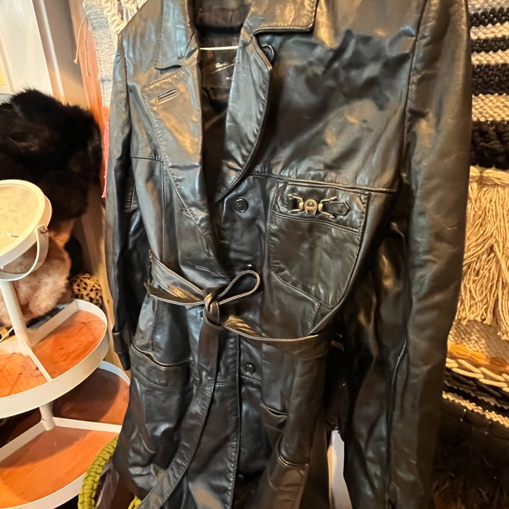 Vintage mint Etienne Aigner  black Leather Trench Coat jacket large 12 women’s